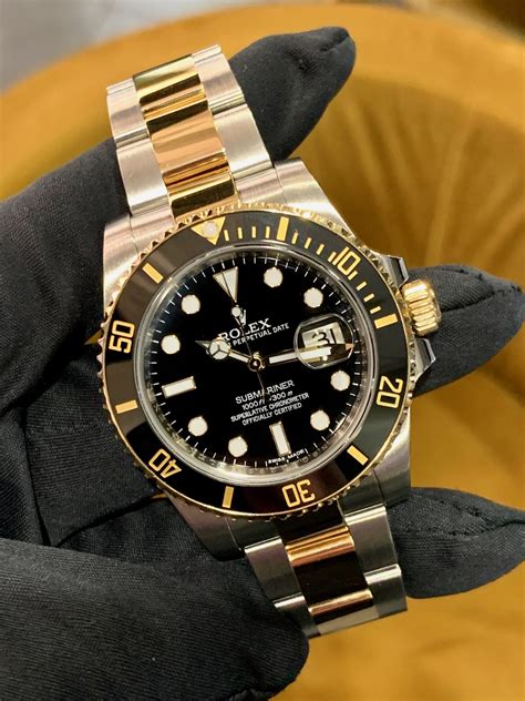 value submariner watch